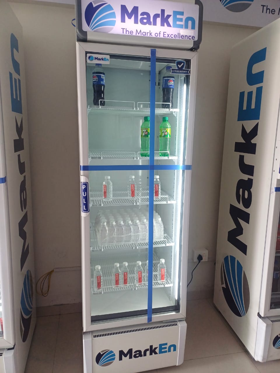 MarkEn Display Refrigerator